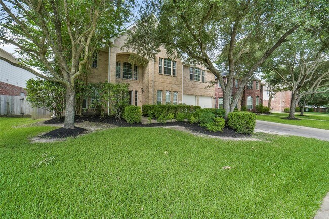 Building Photo - 2414 Falcon Knoll Ln