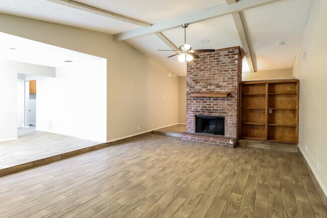 Foto del edificio - 3608 Palomino Dr