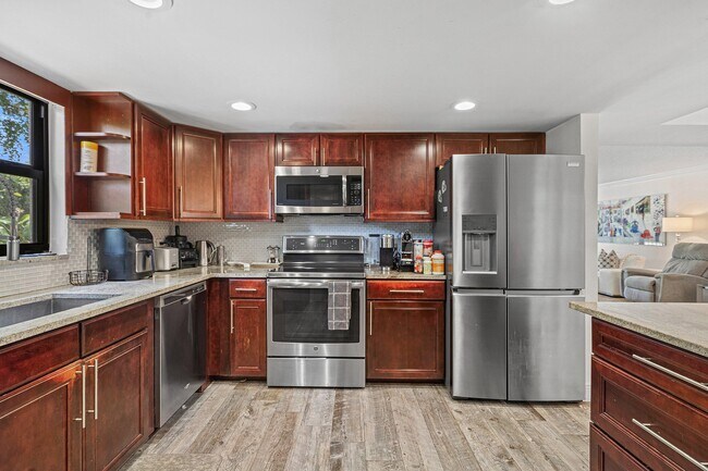 Foto del edificio - 277 N Ocean Blvd