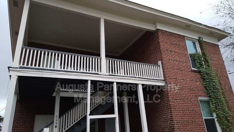Foto principal - 111 4th St