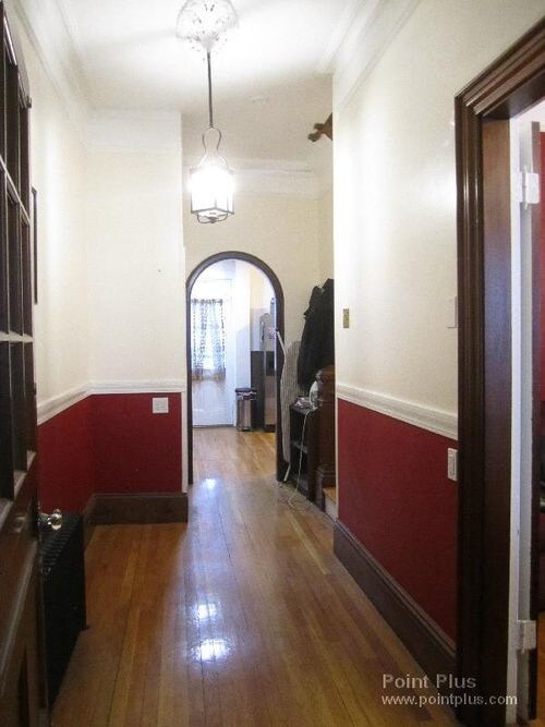Building Photo - 11 Worthington St