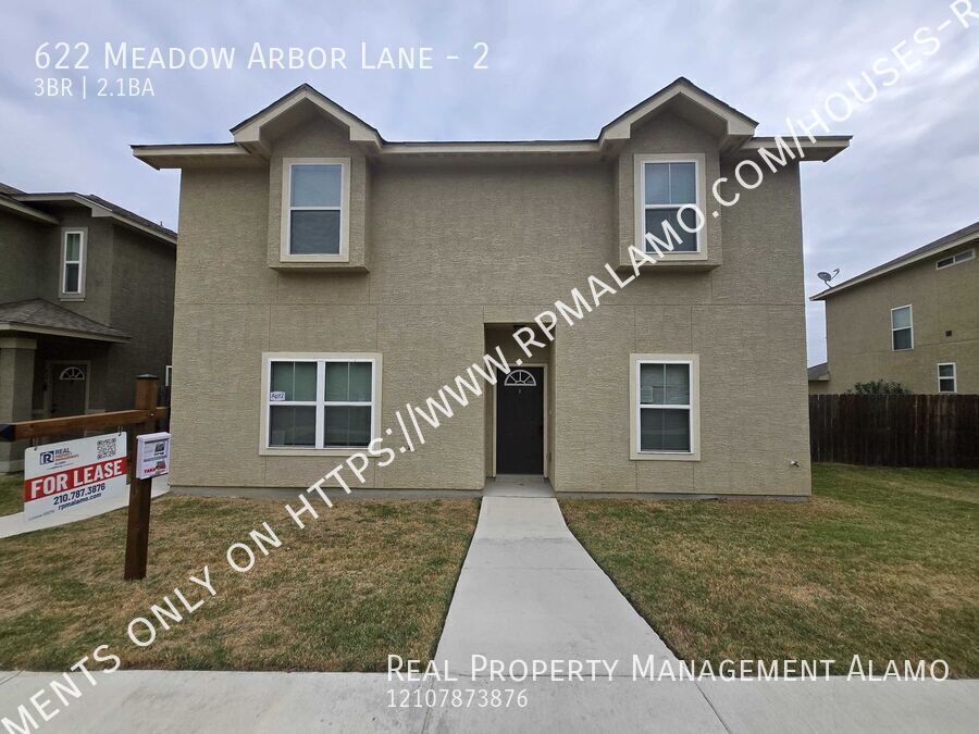 Primary Photo - **MOVE-IN SPECIAL**Gorgeous Three Bedroom ...