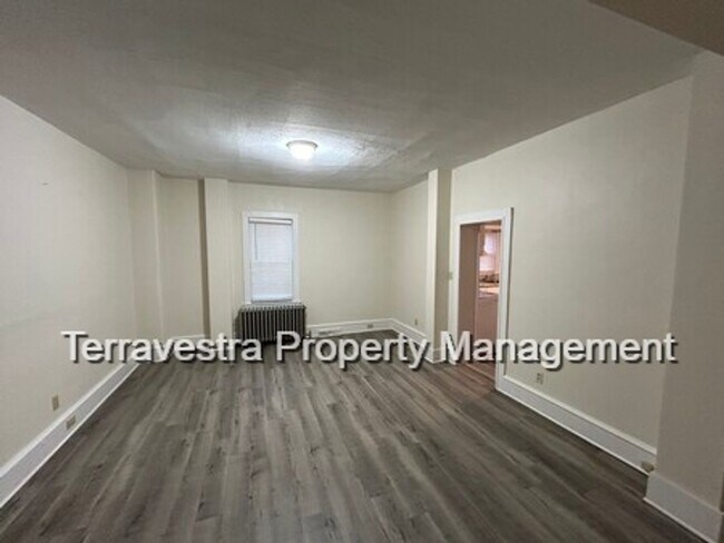 Foto del edificio - 407 Southwest Blvd