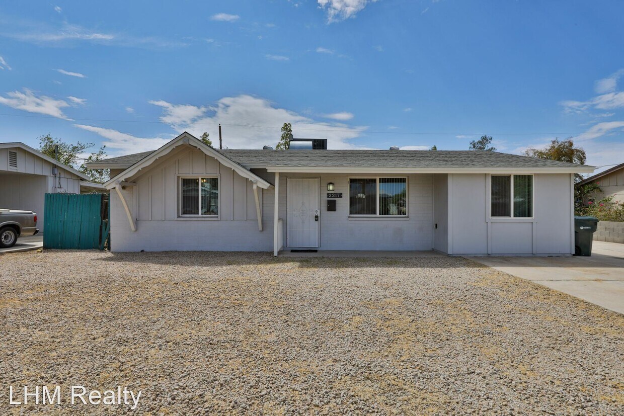 Foto principal - 3 br, 2 bath House - 2217 W Laurel Ln