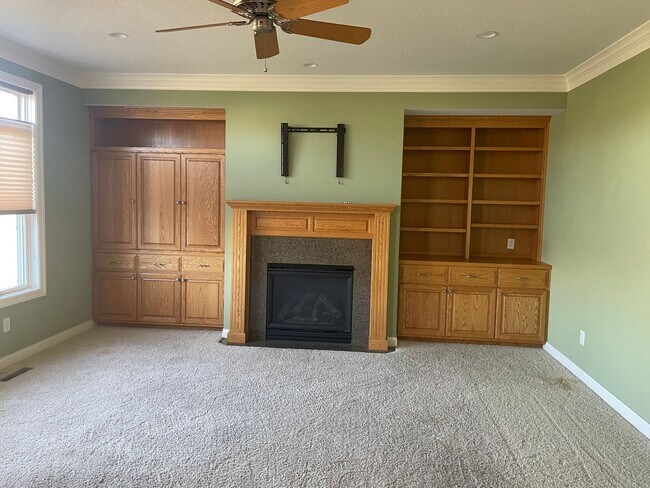 Foto del edificio - Five Bedroom Home in NE Rochester MN
