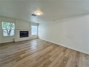 Building Photo - 9628 Spanish Steps Ln