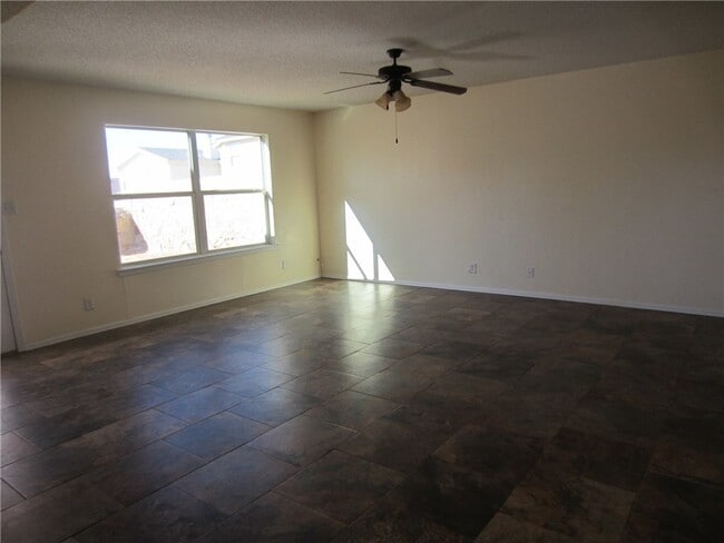Foto del edificio - 6001 Palmdale St
