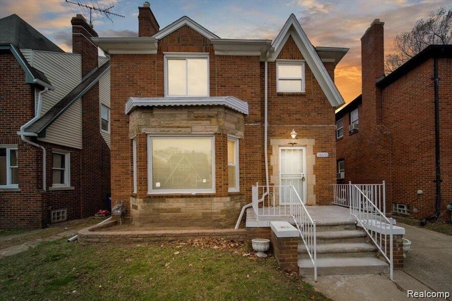 Primary Photo - 18631 Woodingham Dr