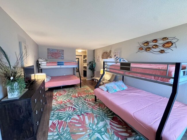 Foto del edificio - 215 Atlantic Ave