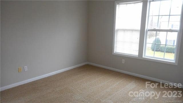 Foto del edificio - 1830 Butterfly Ln