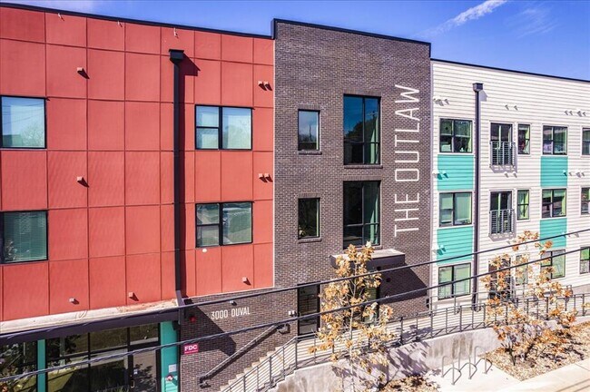 Foto del edificio - 3000 Duval St