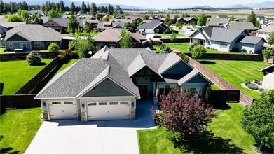 Building Photo - 135 E Swift Creek Way