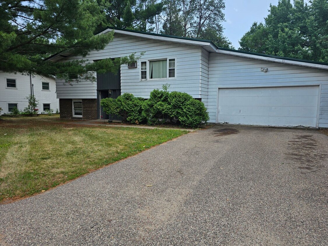Foto principal - 460-462 Pepper Ave