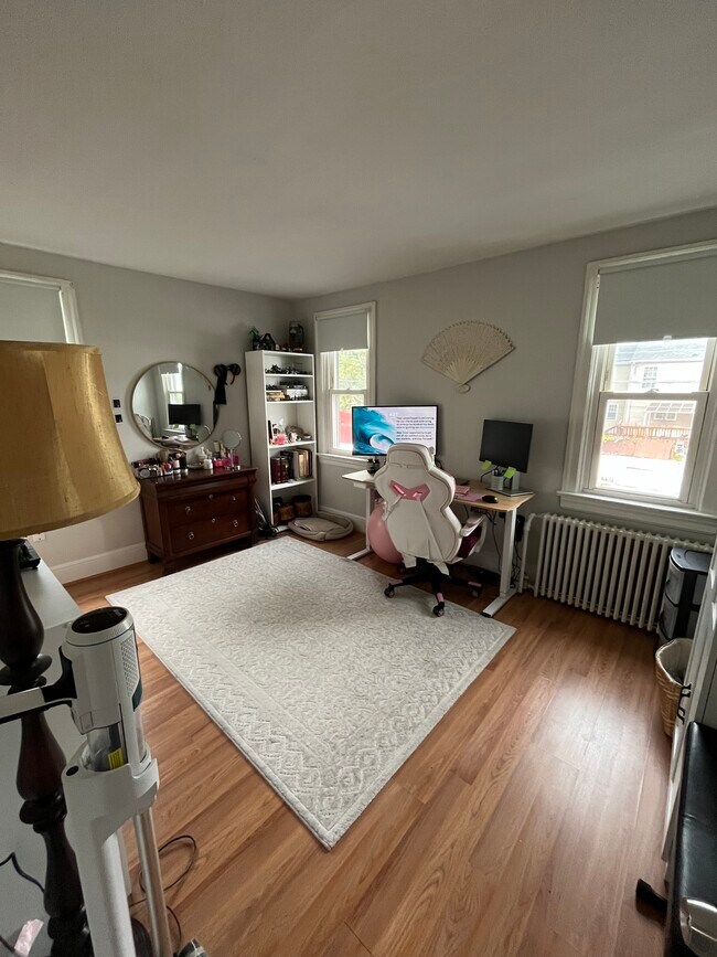 Foto del edificio - 123 Commonwealth Ave