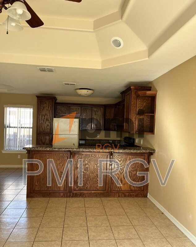 Foto del edificio - 3802 S Radisson Ave