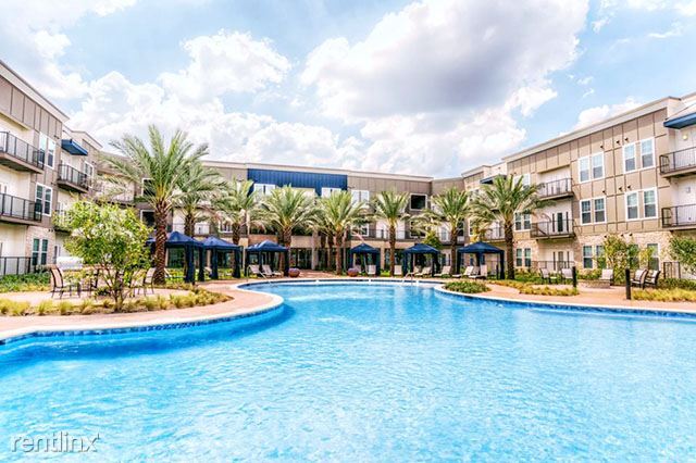 Primary Photo - 3 br, 2 bath Condo - 19400 W Bellfort Blvd...