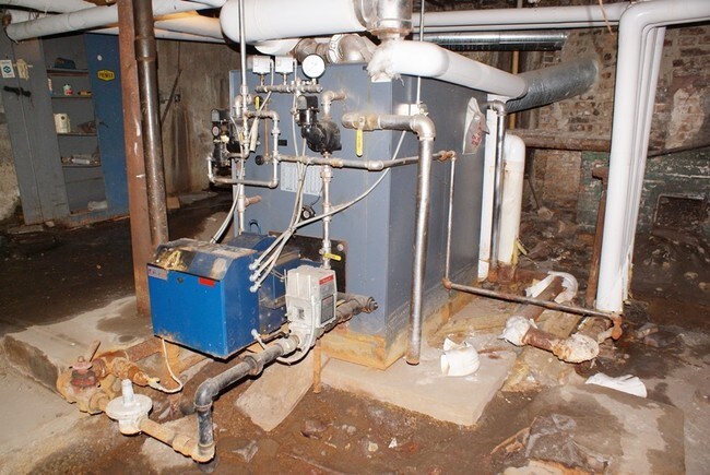 Foto del edificio - 1370-1380 W 79th St