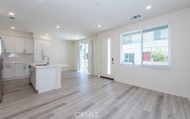 Building Photo - 3720 S Allston Paseo