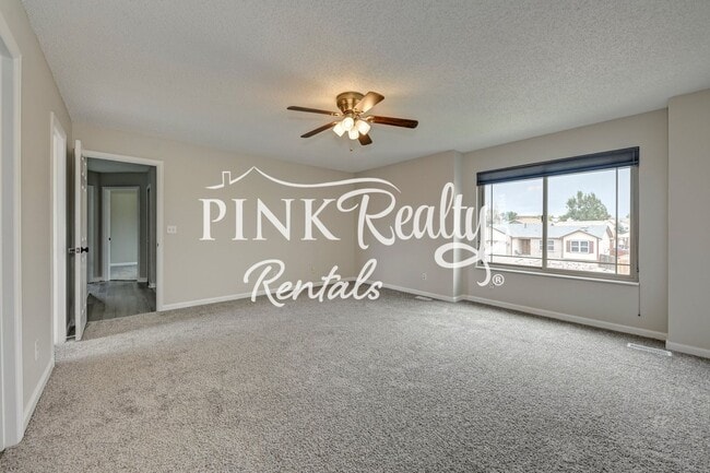 Building Photo - Beautiful 5 Bedroom Home in Security!