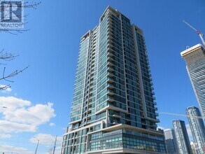 Building Photo - 3985-3985 Grand Park Dr