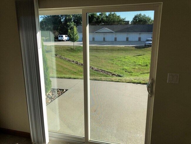 Building Photo - 1714 W Jester Park Dr