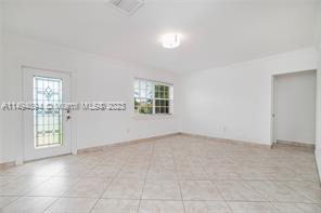 Building Photo - 1000 SW 73rd Ave