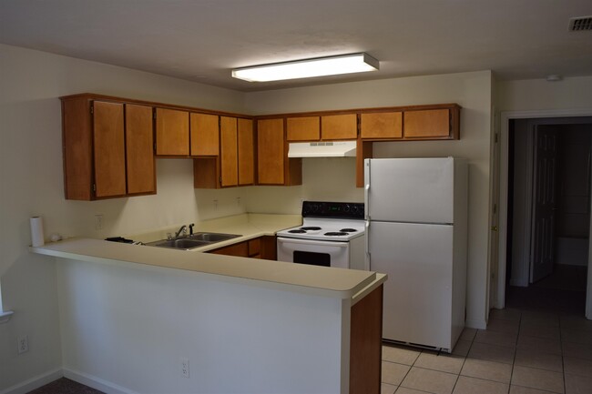 Foto del edificio - 1811 Pasco St
