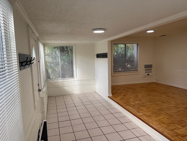 Foto del edificio - 424 Wildwood Way