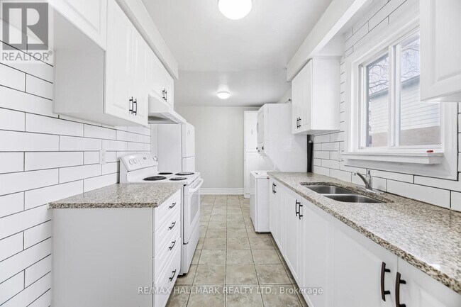 Building Photo - 88 B BERNICK DRIVE