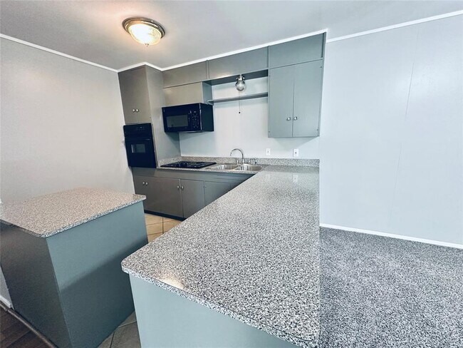 Foto del edificio - 601 W 11th St