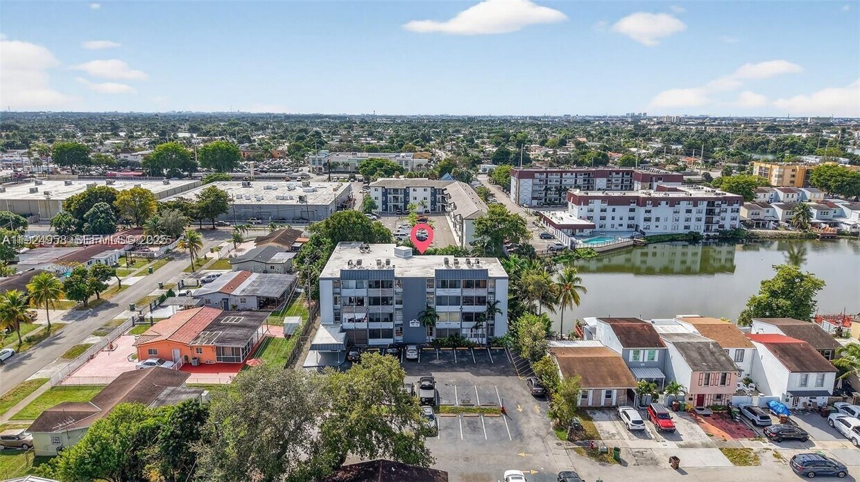 Foto principal - 7105 W 13th Ave