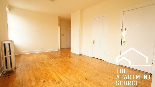 Building Photo - 1550 N Kedzie Ave