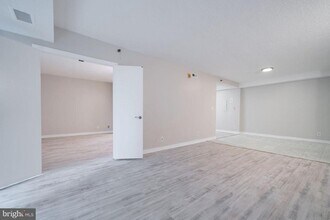 Building Photo - 5505 Seminary Rd