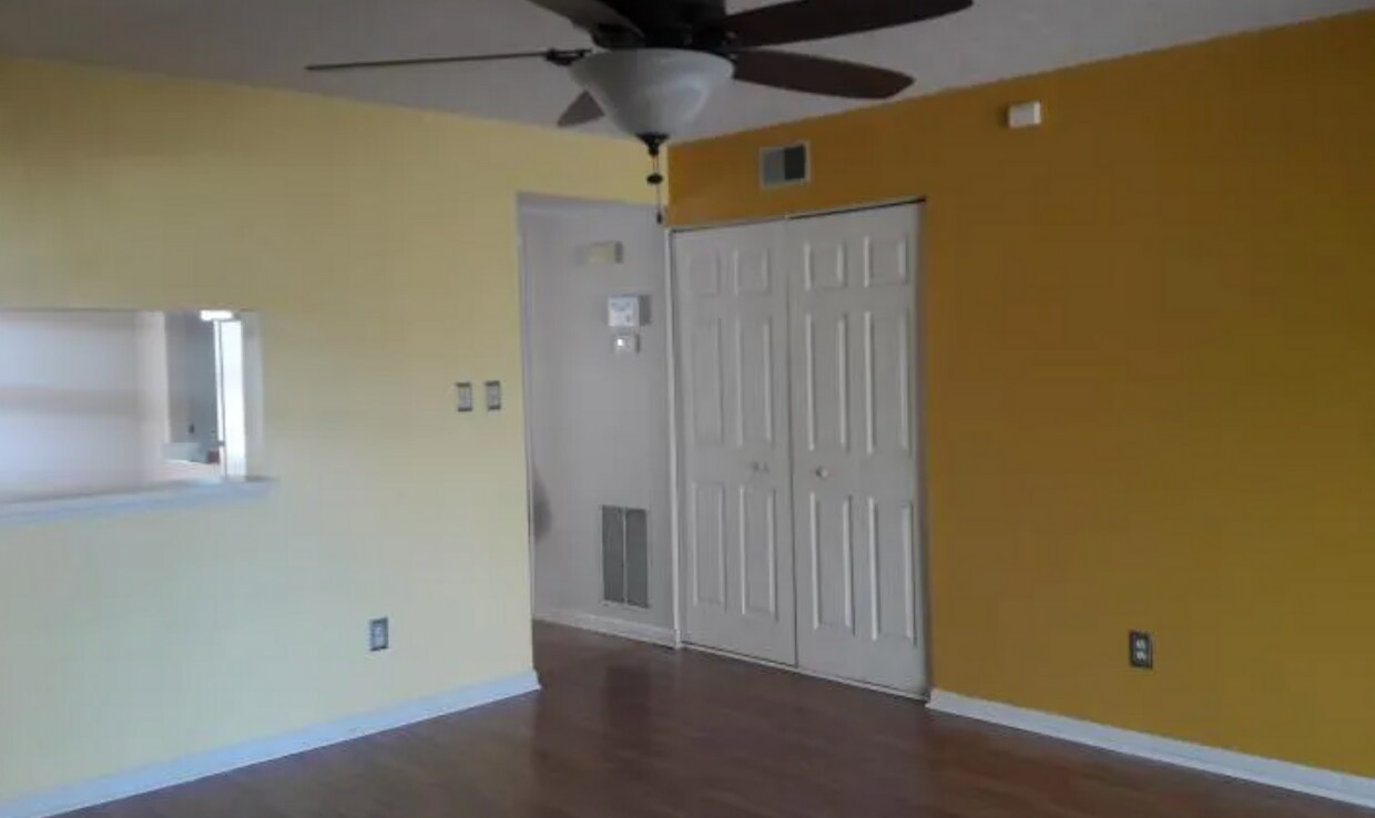 Foto del edificio - townhouse for rent in a great location
