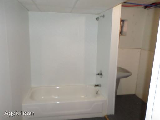 Building Photo - 730 Vattier St