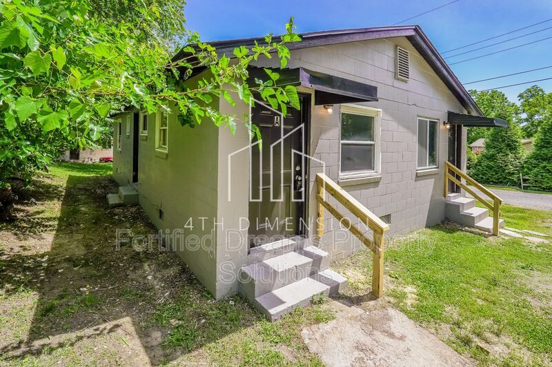Photo - 406 Gail St