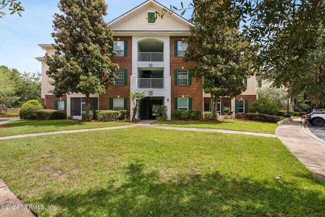 Foto del edificio - 785 Oakleaf Plantation Pkwy