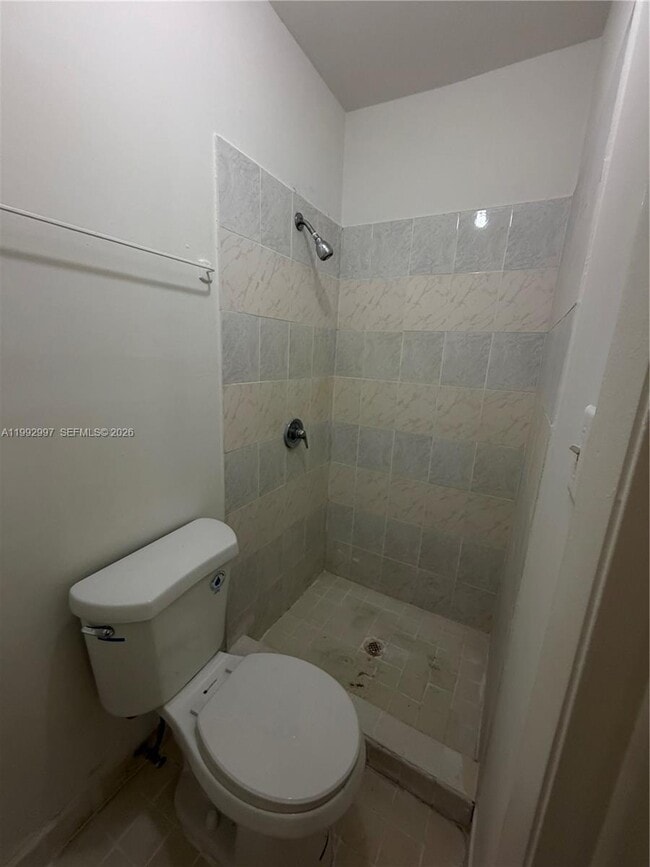 Foto del edificio - 2028 NW 1st Terrace