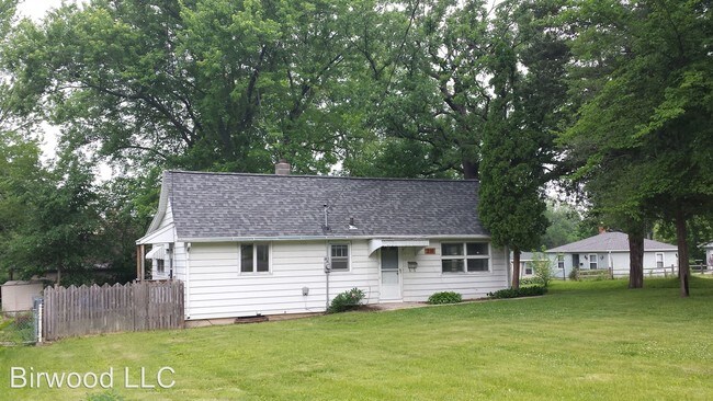 Foto del edificio - 2 br, 1 bath House - 210 E Lakeview Ave