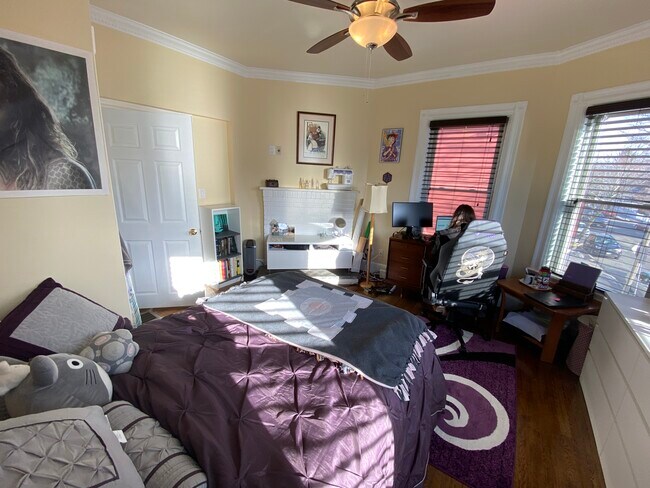 Foto del edificio - 381 Highland Ave