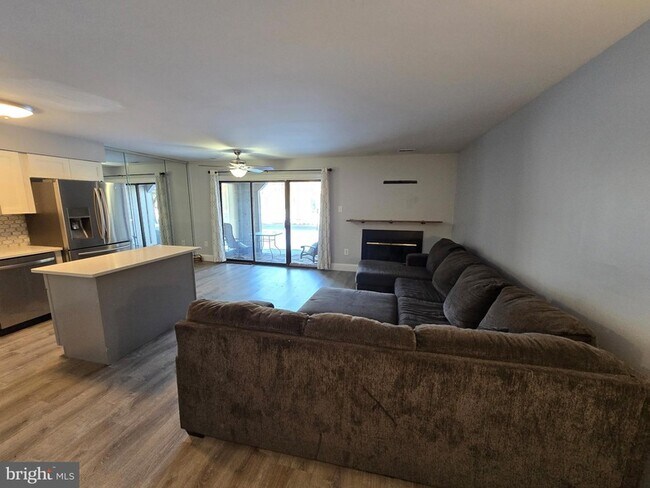 Foto del edificio - 9 Sheffield Dr