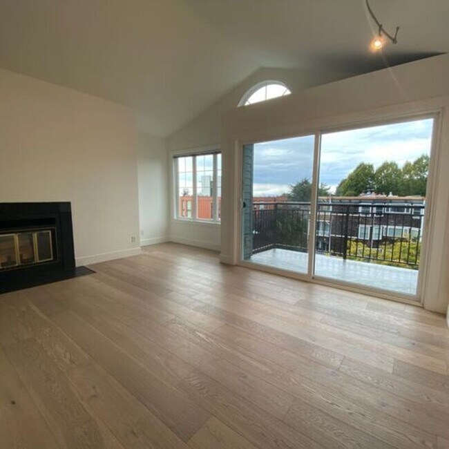 Foto del edificio - 235 13th Ave E