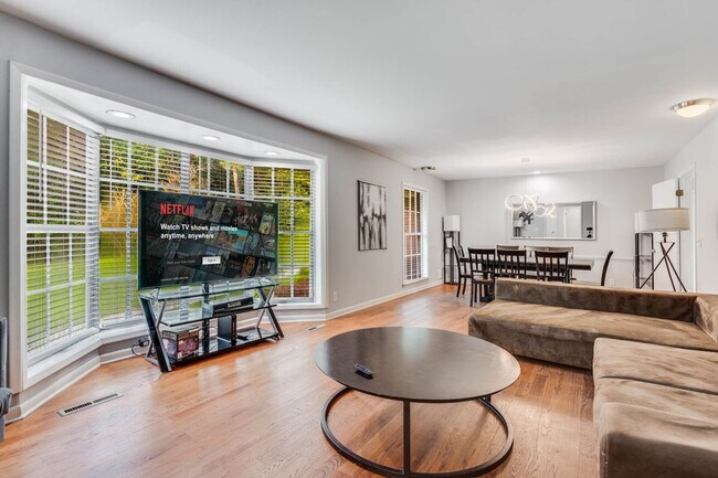 Foto del edificio - 2500 Rockbridge Rd NW