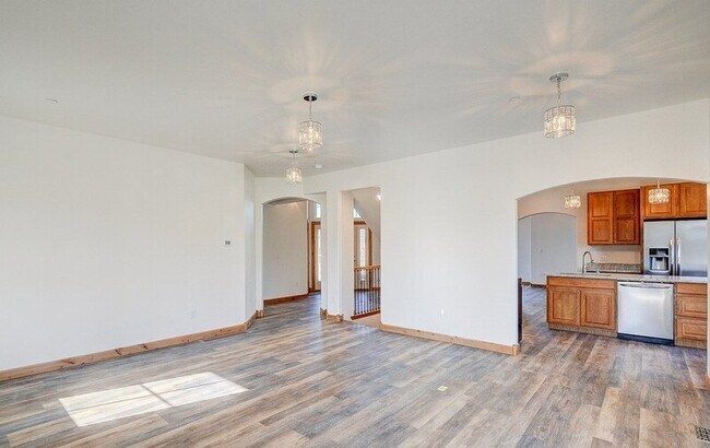 Foto del edificio - 6820 Willow Vista Ct