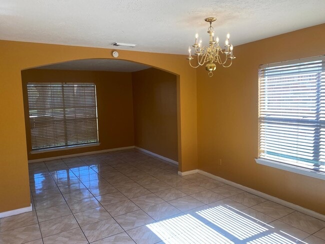 Foto del edificio - 4026 Clayton Bend Ct