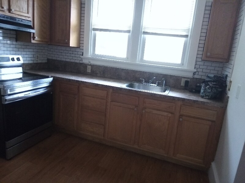 Foto principal - 955 Dana Ave