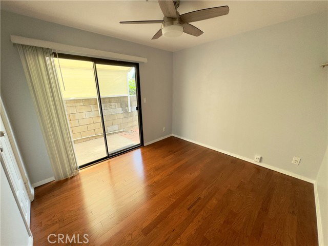 Building Photo - 375 S Sierra Madre Blvd