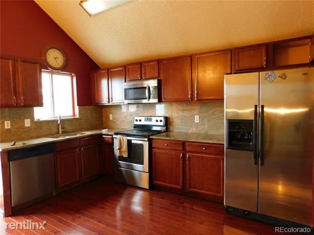 Building Photo - 3 br, 1 bath House - 17631 E Brown Circle