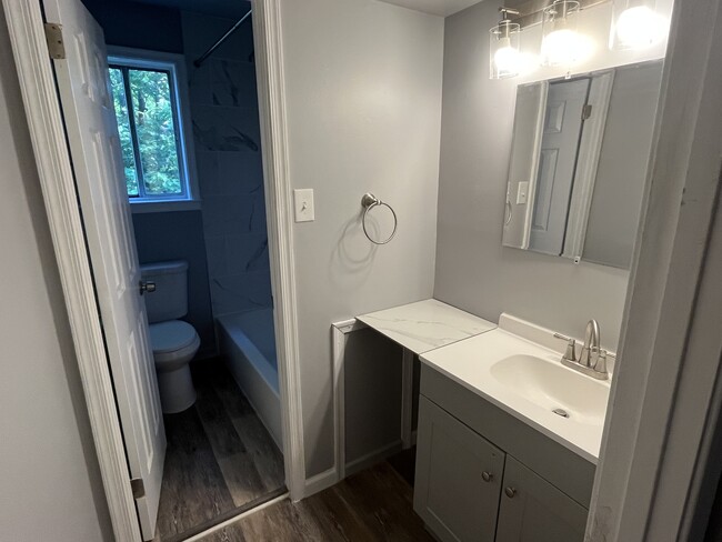 Bathroom - 124 Kittery Ct
