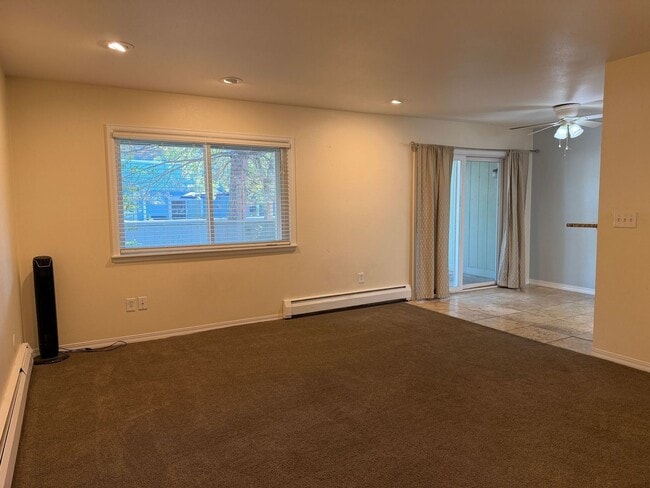 Building Photo - 1114 Centaur Cir